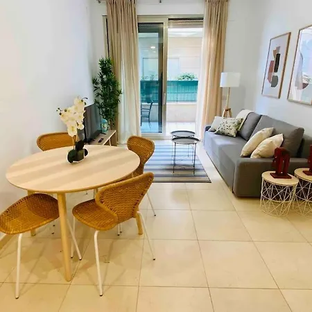 Apartament Stylish With Terrace On The Beachfrom
