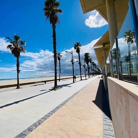 Apartament Stylish With Terrace On The Beachfrom Walencja