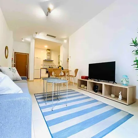 Stylish With Terrace On The Beachfrom * Walencja