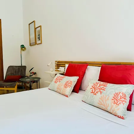 Stylish With Terrace On The Beachfrom Appartement Valence