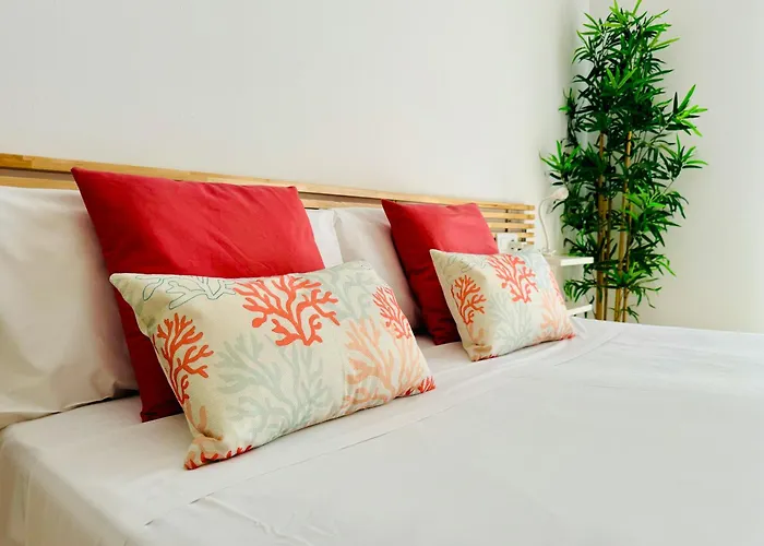 Apartman Stylish With Terrace On The Beachfrom Valencia
