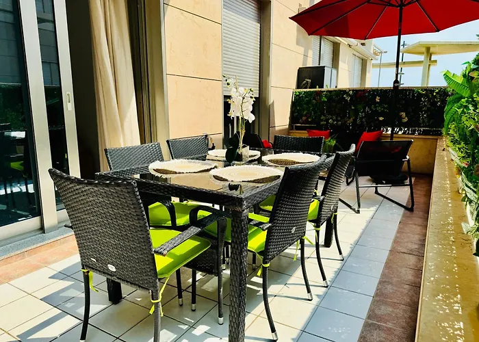 Apartman Stylish With Terrace On The Beachfrom